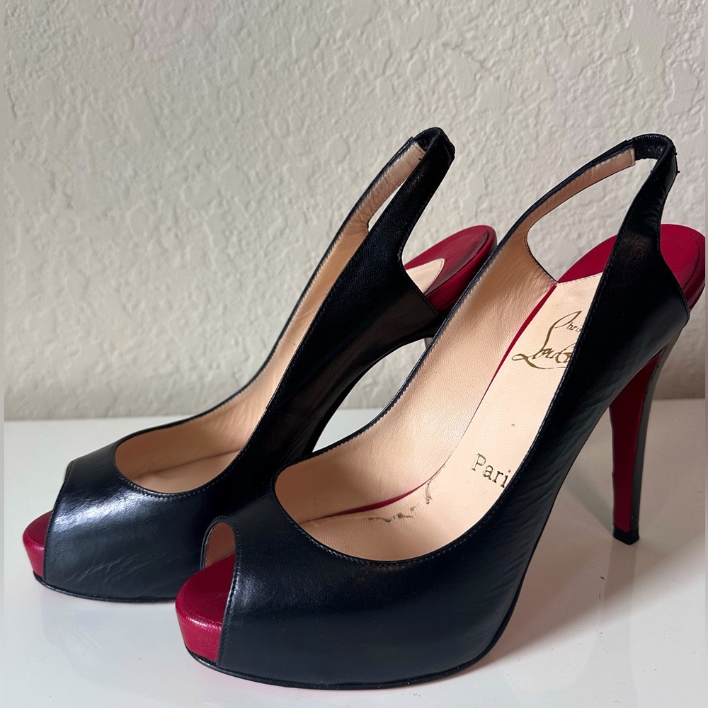 Christian Louboutin Peep Toe Pumps EU 37/ US 6.5